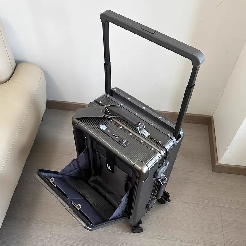 Large Capacity Allowed To Boar - Aluminum Frame Carry On Luggage recension och pris